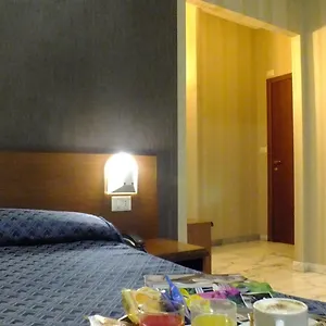 Hotel Consul, Řím