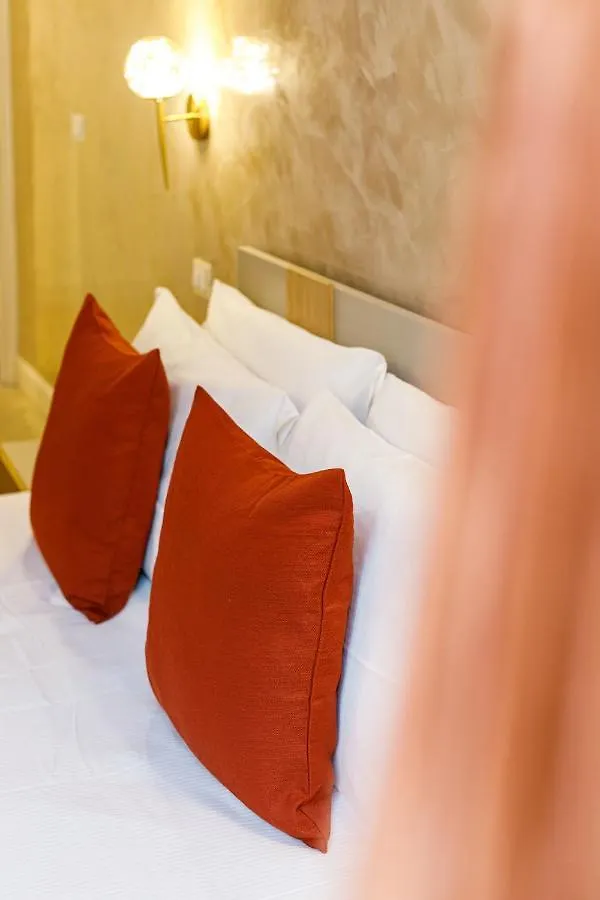 Erreggi Luxury Rooms Řím Bed & Breakfast