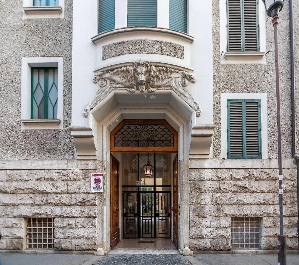 Bed & Breakfast Erreggi Luxury Rooms Řím Itálie
