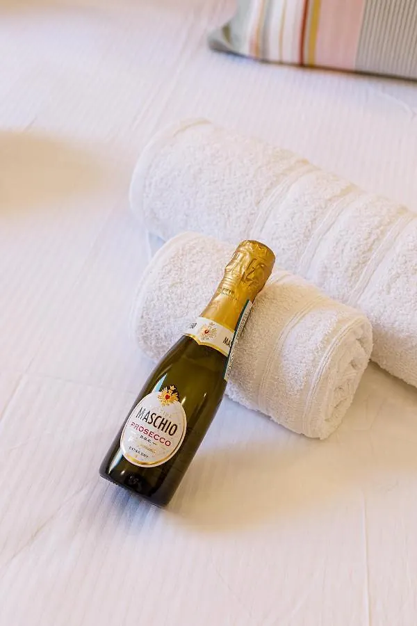 Erreggi Luxury Rooms Roma İtalya