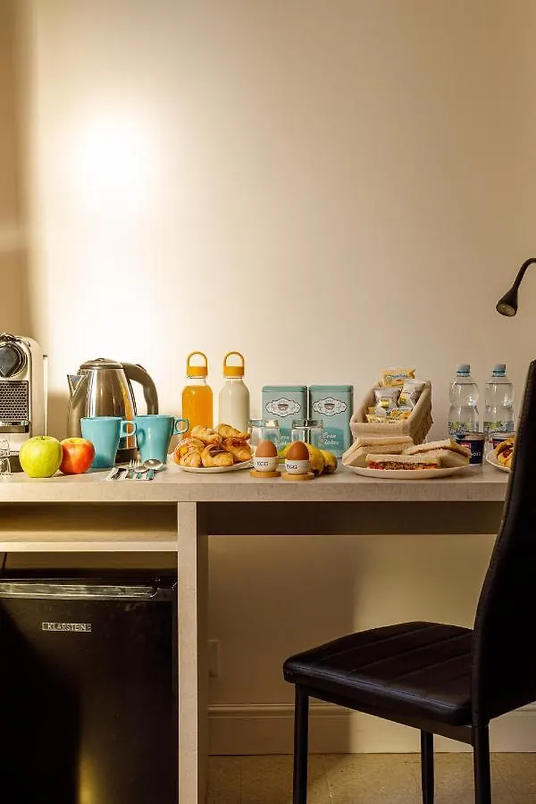 Erreggi Luxury Rooms Rome Italy